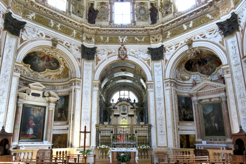 Interno della chiesa dell'Inviolata a Riva del Garda